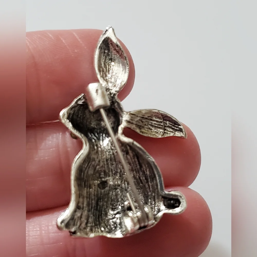 Bunny rabbit brooch Crystals sparkly gray smoky silver small pin Easter spring - Picture 3 of 8